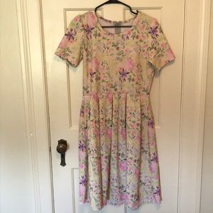 Lularoe Amelia size large